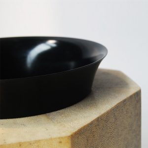 Jul Vase by Elan Atelier