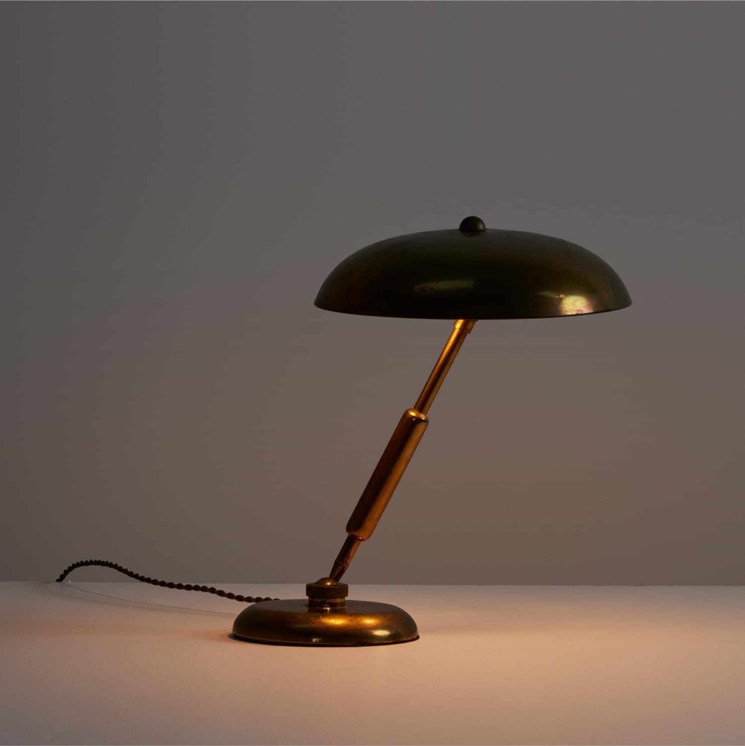 CoupXX WEB_Lariolux Table Lamp-