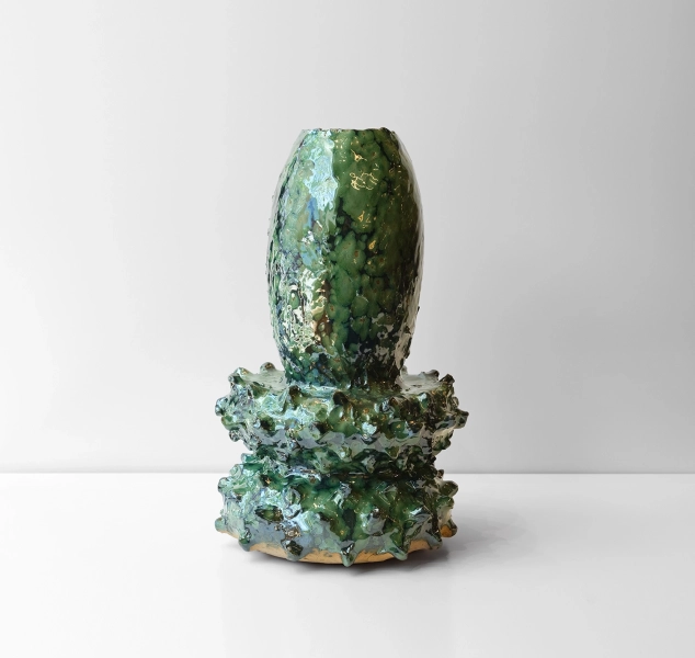 Vessel III in Moss Agate by Linda Fahey