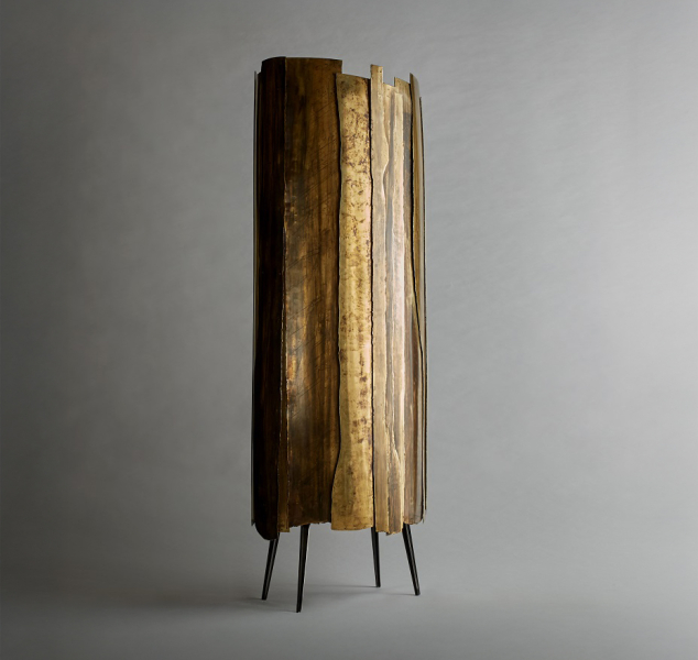 Cabinet Plasma by Erwan Boulloud