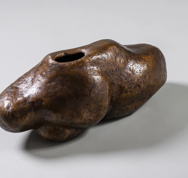 Ludwig Vase Sculpture by Elan Atelier