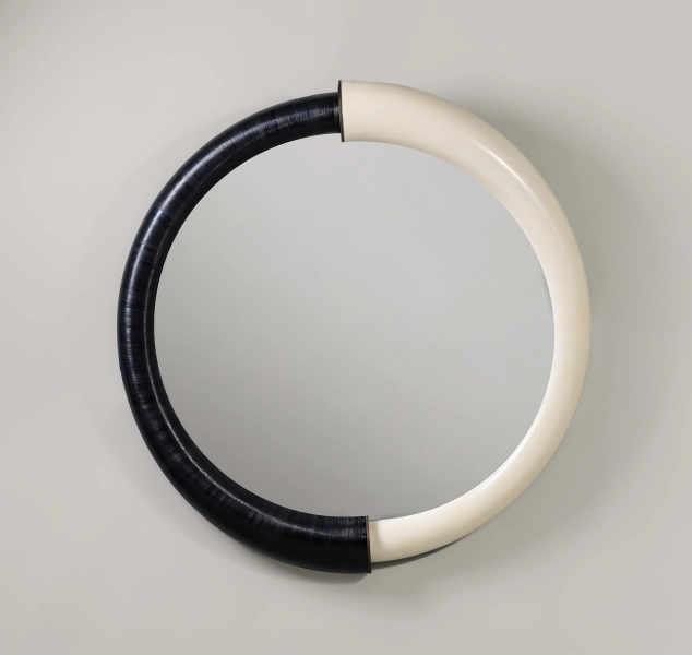 Milla Round Mirror by Elan Atelier