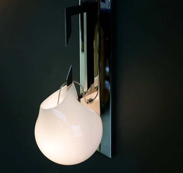 Nepenthes Sconce by Christopher Boots