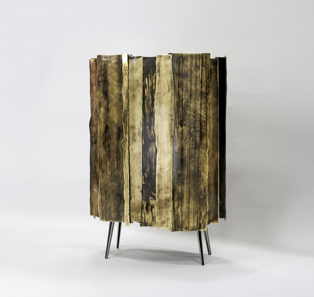 Petit Bar Plasma by Erwan Boulloud